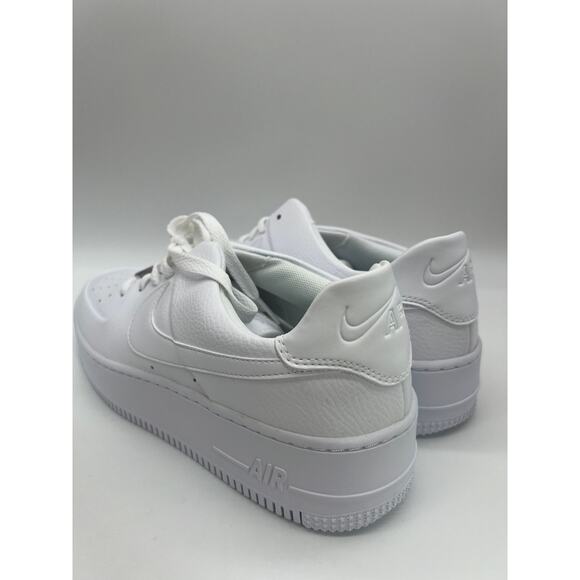 Nike Air Force 1 AF1 Sage Low Women's Shoes AR5339 100 White Size 11. - Picture 16 of 16